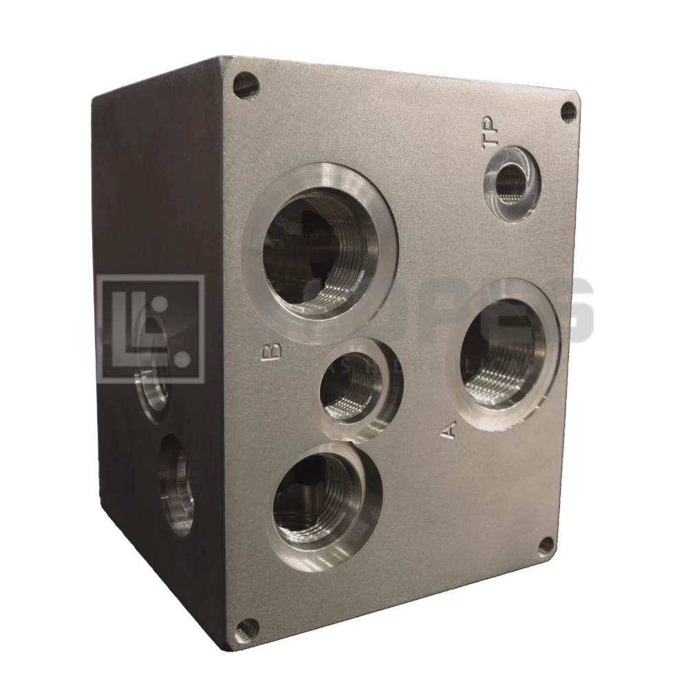 BMC 1876 Colhedora de Cana Case