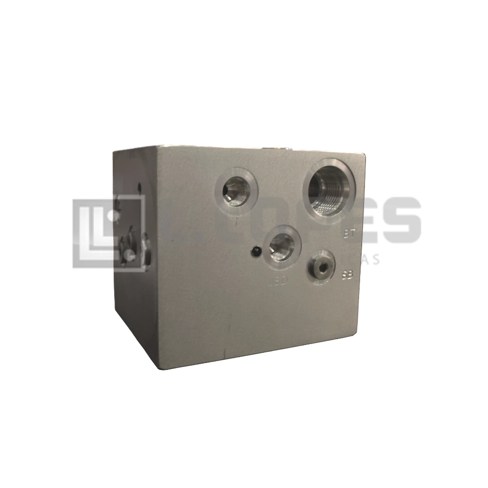 BMP 4499 - Pulverizador John Deere