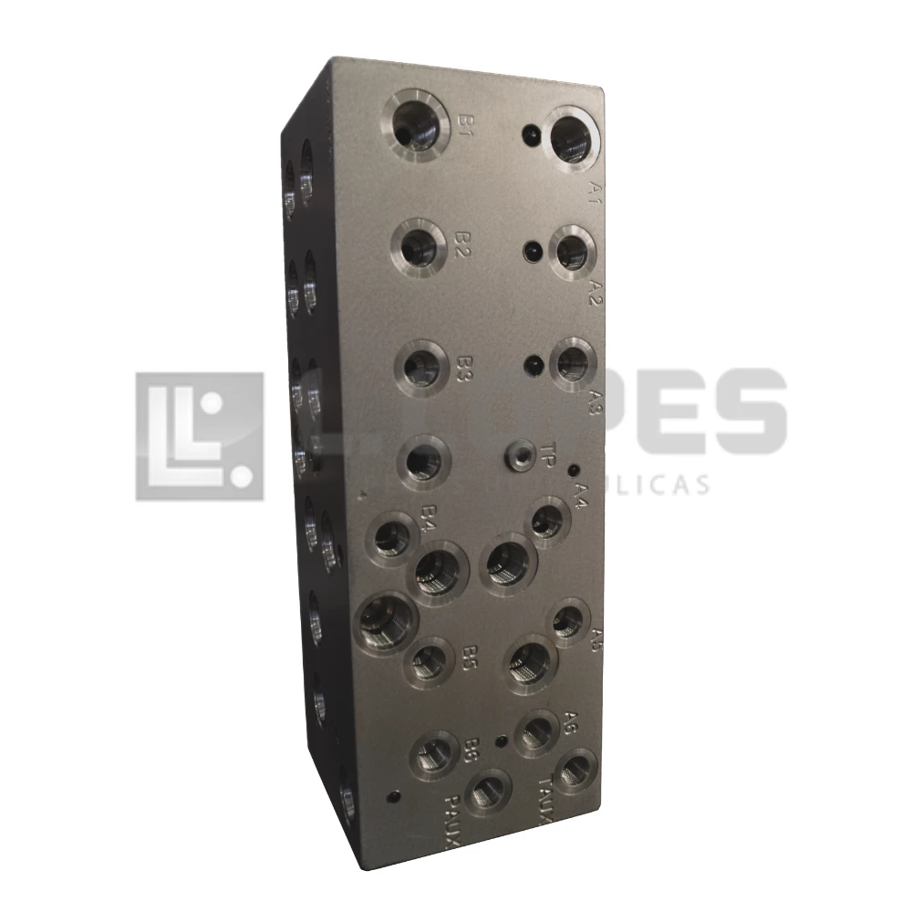 BMC 1919 Colhedora de Cana Case